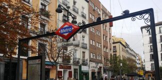 Hora en la que abre el Metro de Madrid los domingos