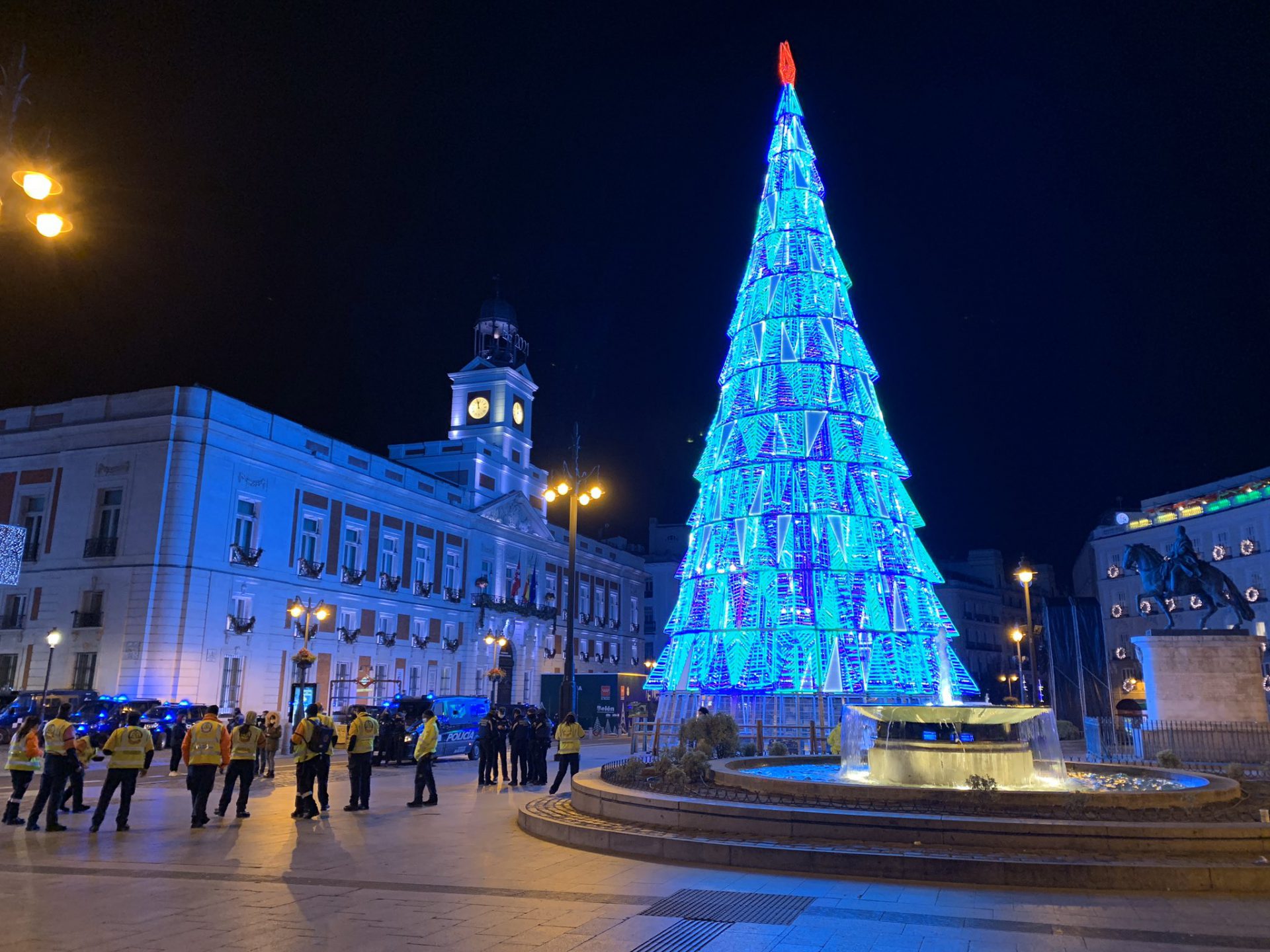 Así fueron las Preúvas 2020 en la Puerta del Sol casi vacía. Vídeo y fotos