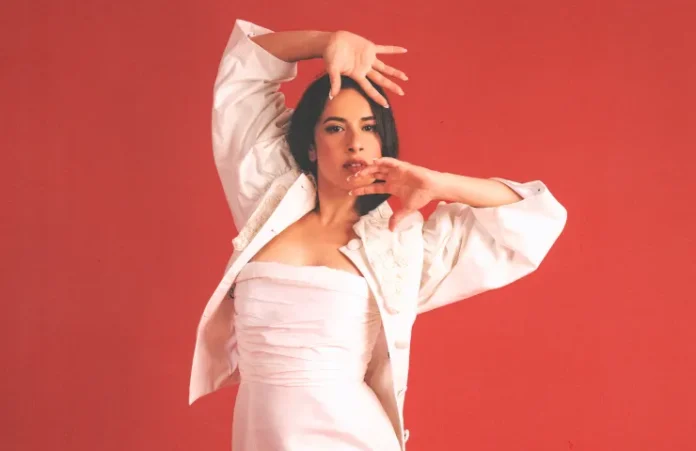 25826f428ad109b2272d6d9f33cfd06e Emblemáticos edificios del centro acogen recitales al aire libre con artistas como la representante de Eurovisión y grupos de góspel o soul.